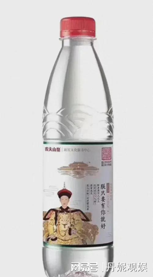 农夫山泉换新装 国风之下，读懂一瓶天然山泉水的文化叙事